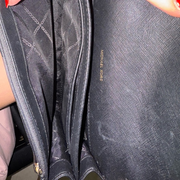 MK Michael Kors Jetset Crossbody - Picture 4 of 4